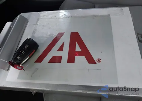 2018 Audi Q3 2.0T Premium/2.0T Sport Premium из США, поврежденный, VIN WA1BCCFS5JR021220